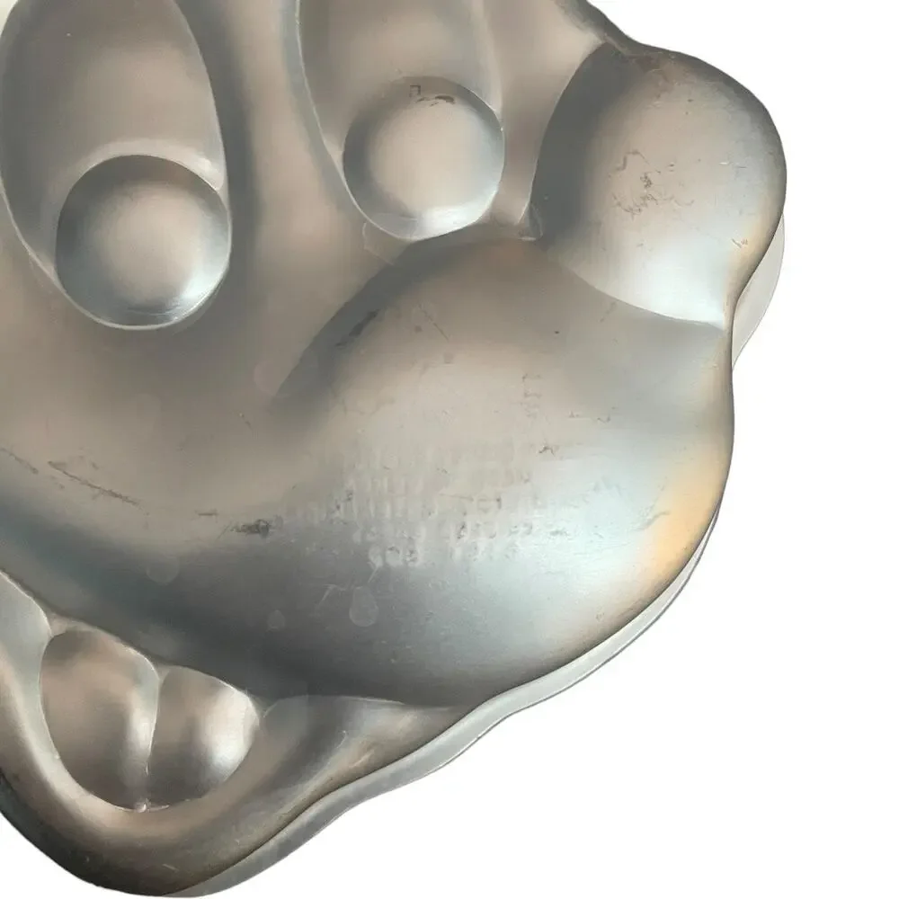 Vintage WILTON Walt Disney Mickey Mouse Leader of Band Cake Pan 515 302